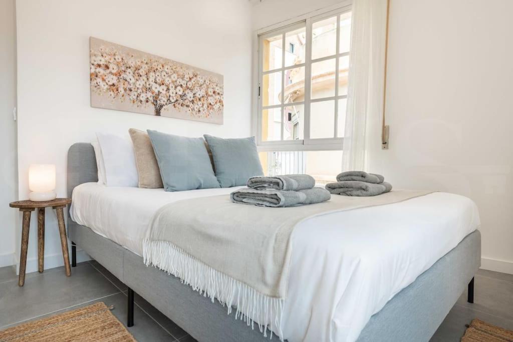 Sunlit & Fresh Apartment - Center By Rems Málaga Eksteriør billede