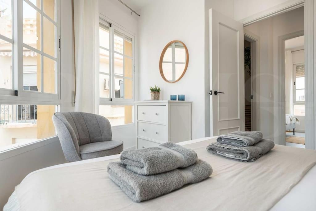 Sunlit & Fresh Apartment - Center By Rems Málaga Eksteriør billede