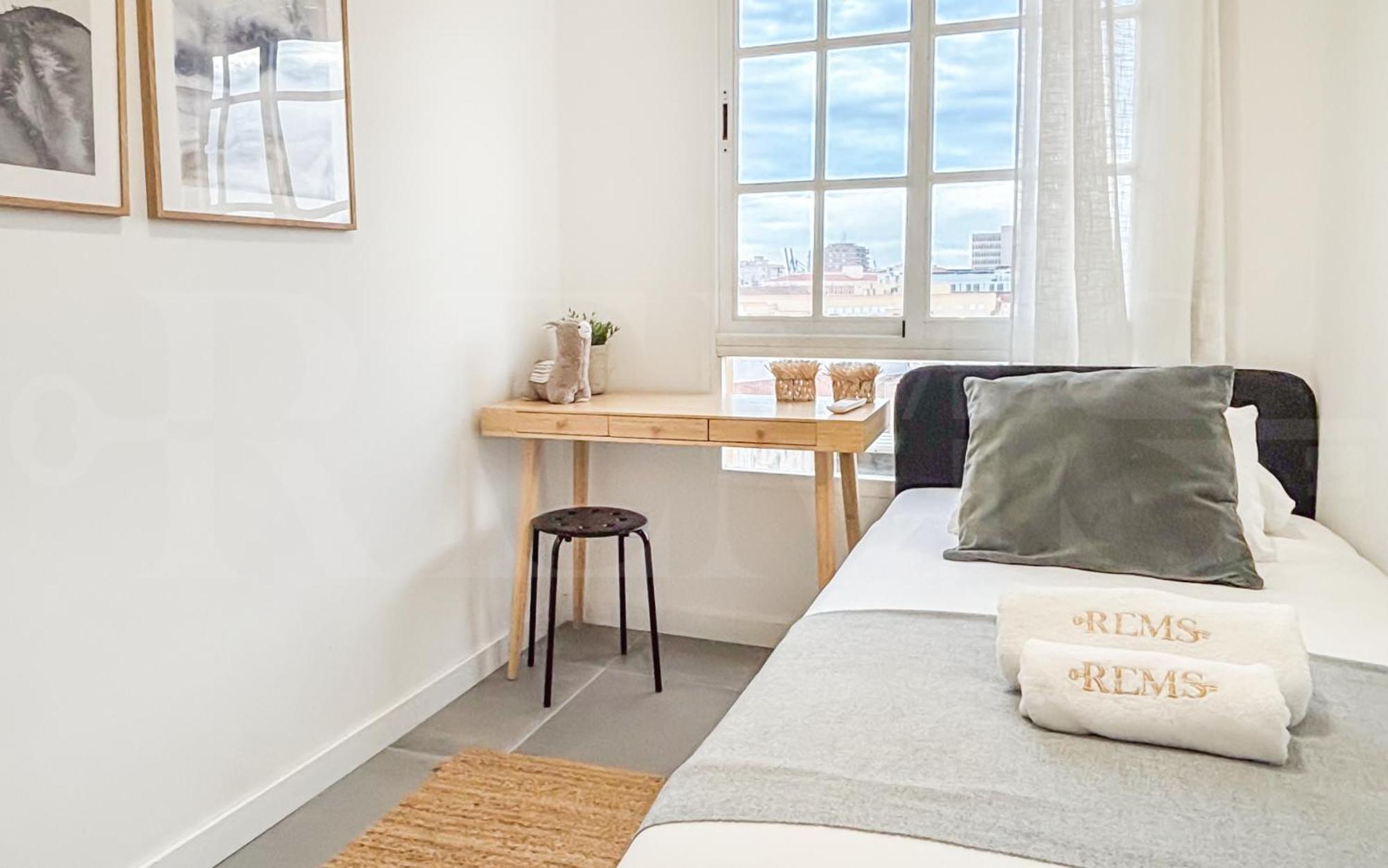 Sunlit & Fresh Apartment - Center By Rems Málaga Eksteriør billede